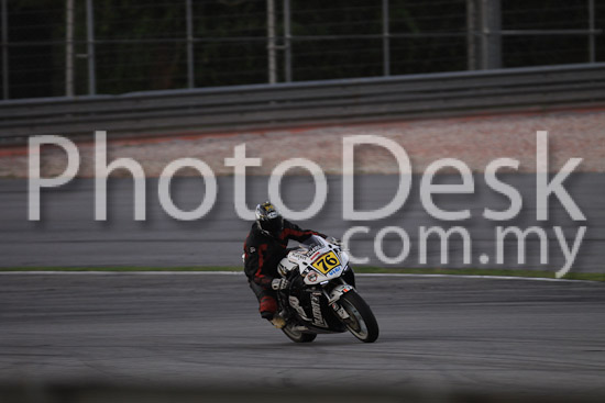 01_101029_01301_RevClubTrackDay