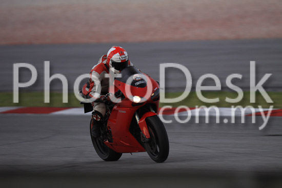 01_101029_01329_RevClubTrackDay
