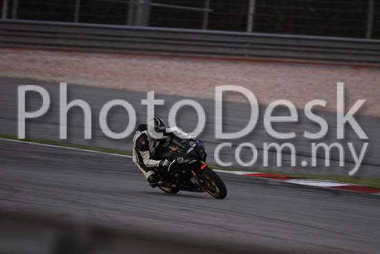 01_101029_01333_RevClubTrackDay
