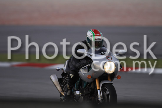 01_101029_01363_RevClubTrackDay