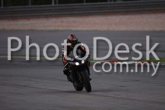 01_101029_01365_RevClubTrackDay