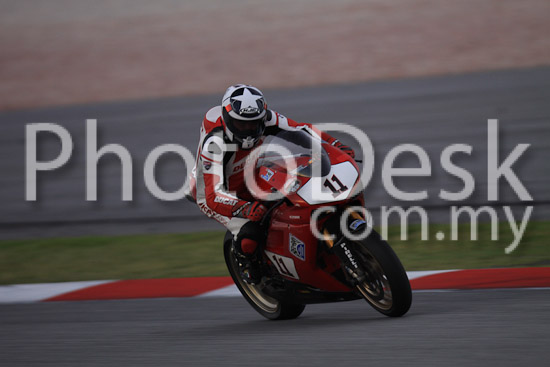 01_101029_01430_RevClubTrackDay