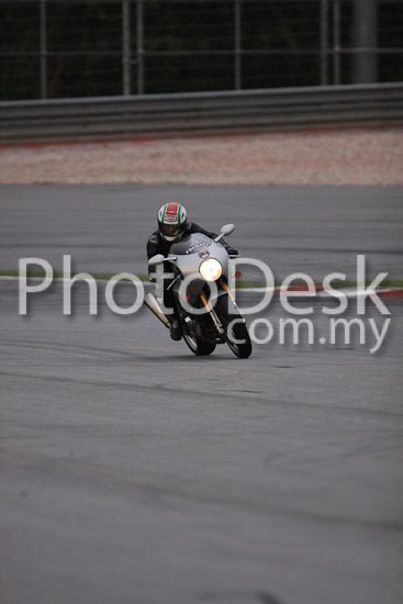 01_101029_01467_RevClubTrackDay