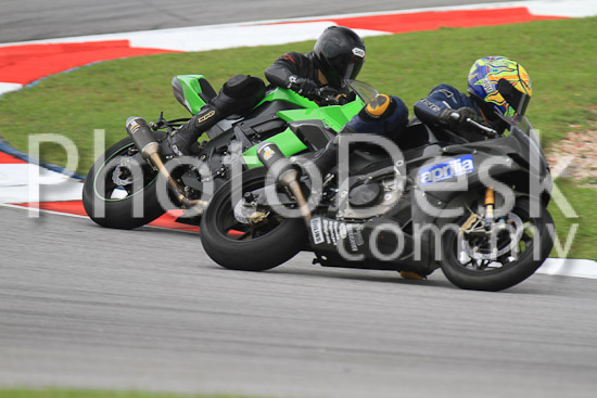 01_101030_00013_RevClub