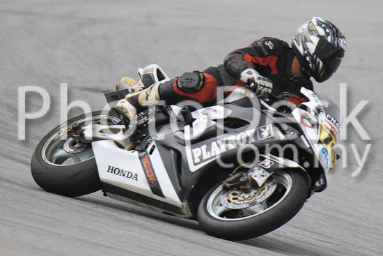 01_101030_00184_RevClub