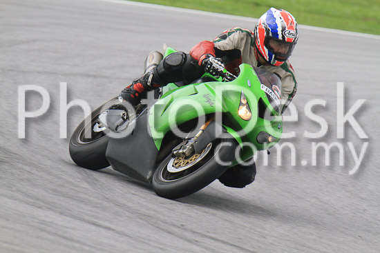 01_101030_00199_RevClub