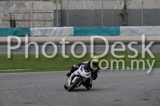 01_101030_00308_RevClub