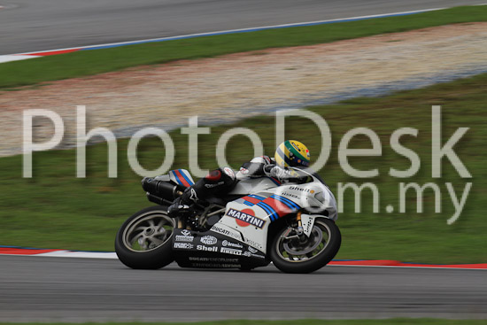 01_101030_00317_RevClub