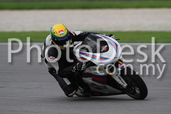 01_101030_00321_RevClub