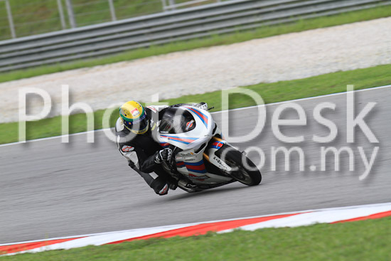 01_101030_00360_RevClub