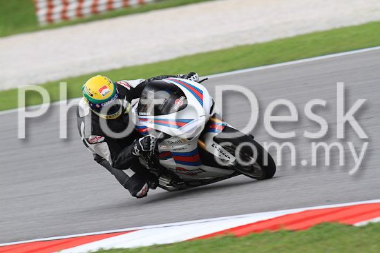 01_101030_00363_RevClub