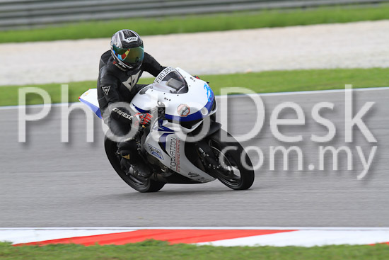 01_101030_00431_RevClub