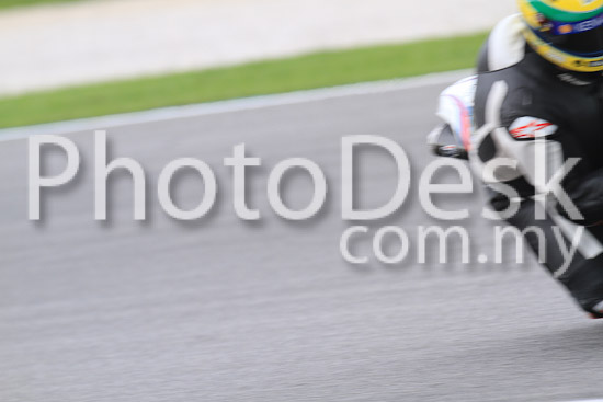 01_101030_00451_RevClub