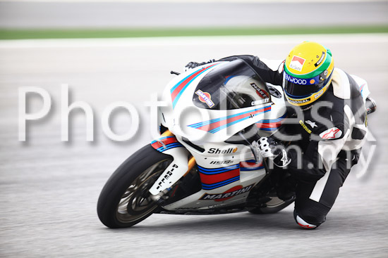 01_101030_00903_RevClub