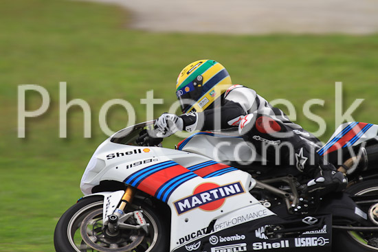 01_101030_01134_RevClub